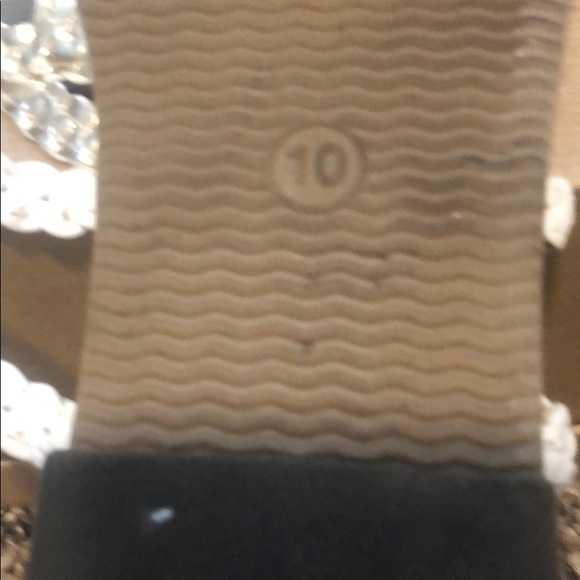 Merona white braided thong sandals size 10 - Picture 8 of 8